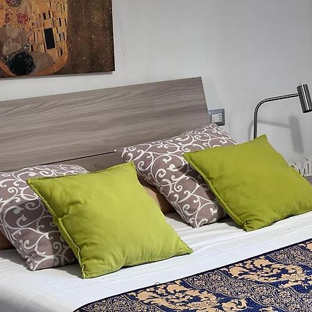 Apartament Casa Di Tata Trezzo sullʼAdda Zewnętrze zdjęcie